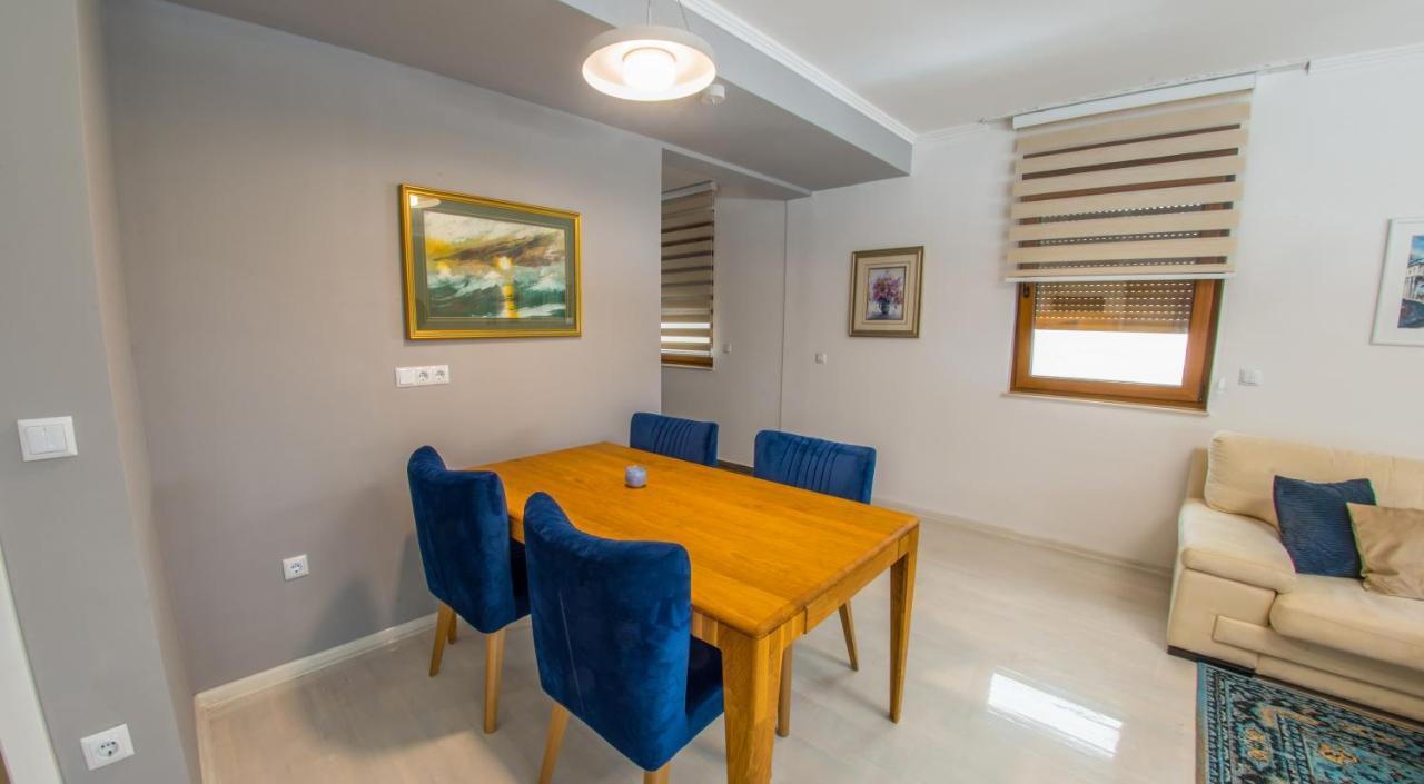 מוסטר Apartment Light De Luxe - With Old Bridge View מראה חיצוני תמונה