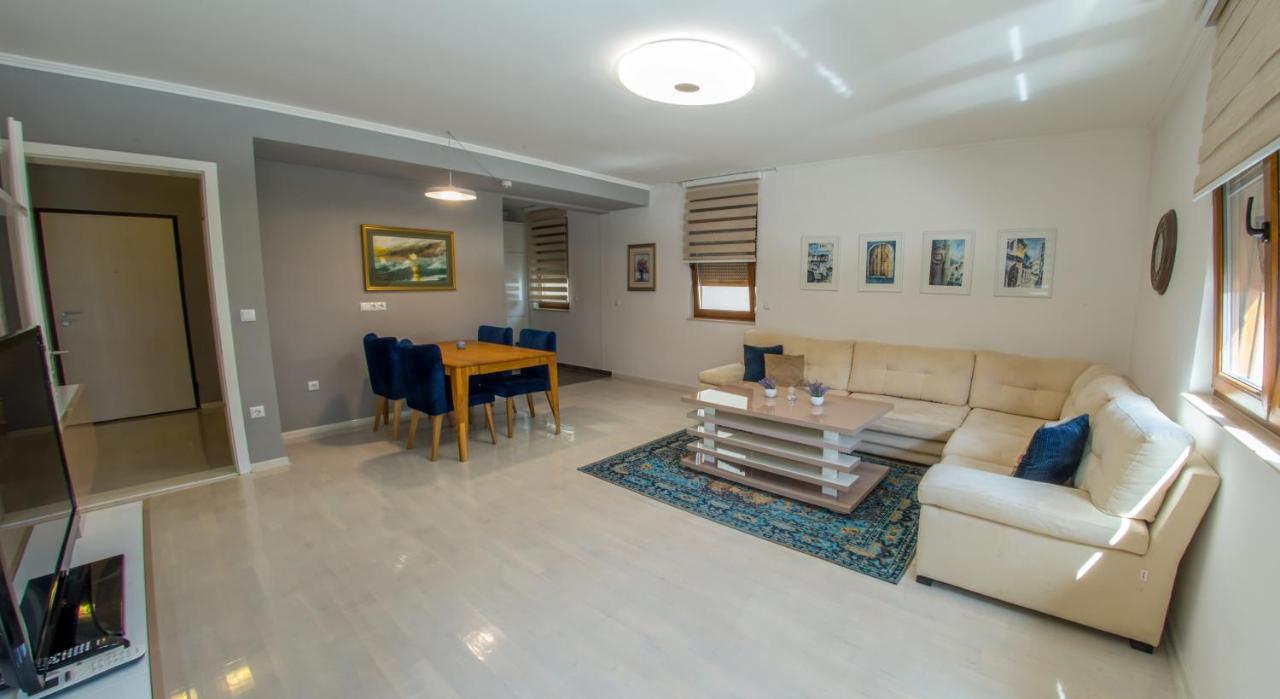 מוסטר Apartment Light De Luxe - With Old Bridge View מראה חיצוני תמונה