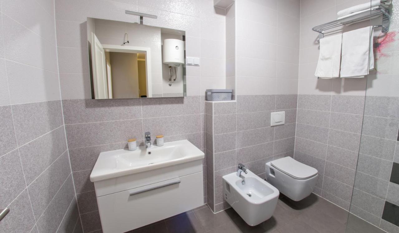 מוסטר Apartment Light De Luxe - With Old Bridge View מראה חיצוני תמונה