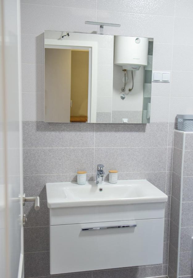 מוסטר Apartment Light De Luxe - With Old Bridge View מראה חיצוני תמונה