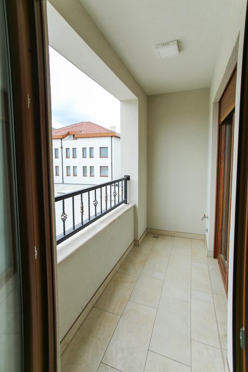 מוסטר Apartment Light De Luxe - With Old Bridge View מראה חיצוני תמונה
